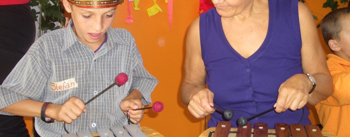 kinder xylophone